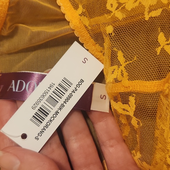 Adore me set 34a, small - Picture 4 of 6